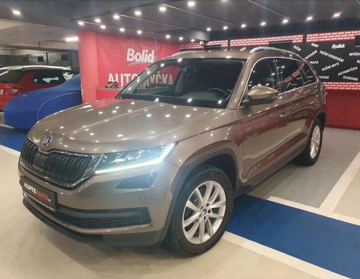 Škoda Kodiaq SUV / Terénní 1,4 l 110 kw