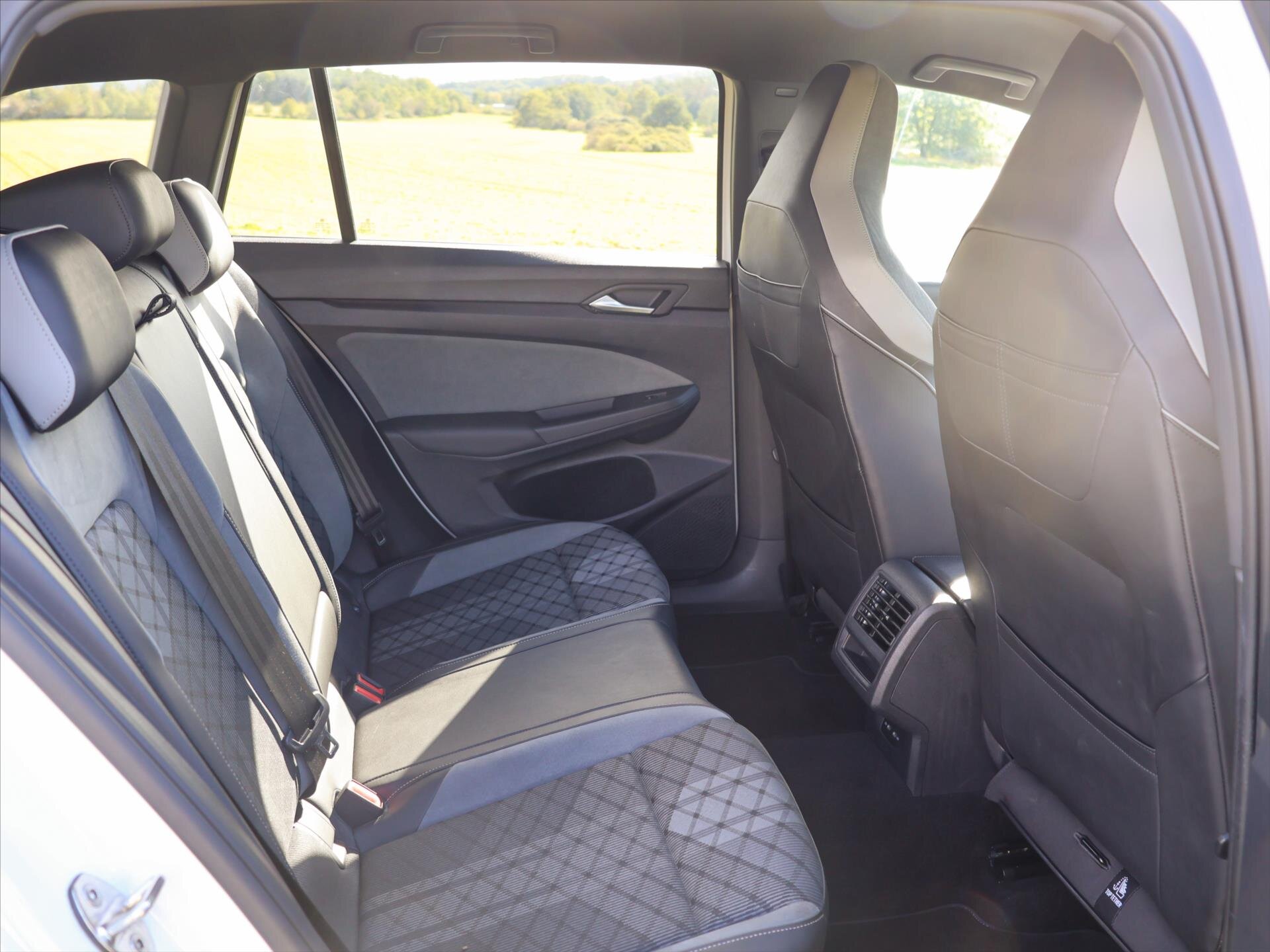 Volkswagen Golf Kombi 2,0 l 110 kw