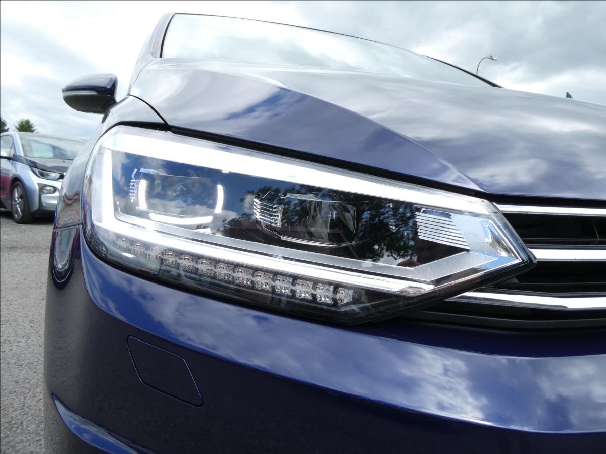 Volkswagen Touran MPV 1,4 l 110 kw