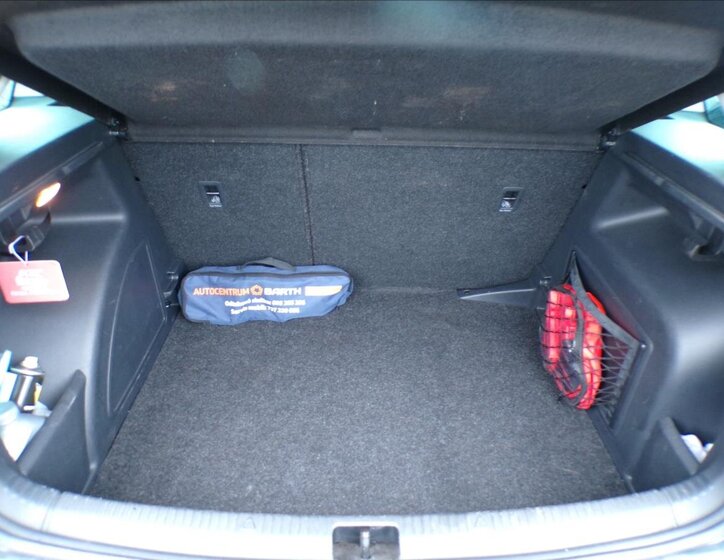 Škoda Rapid Hatchback 1,2 l 66 kw