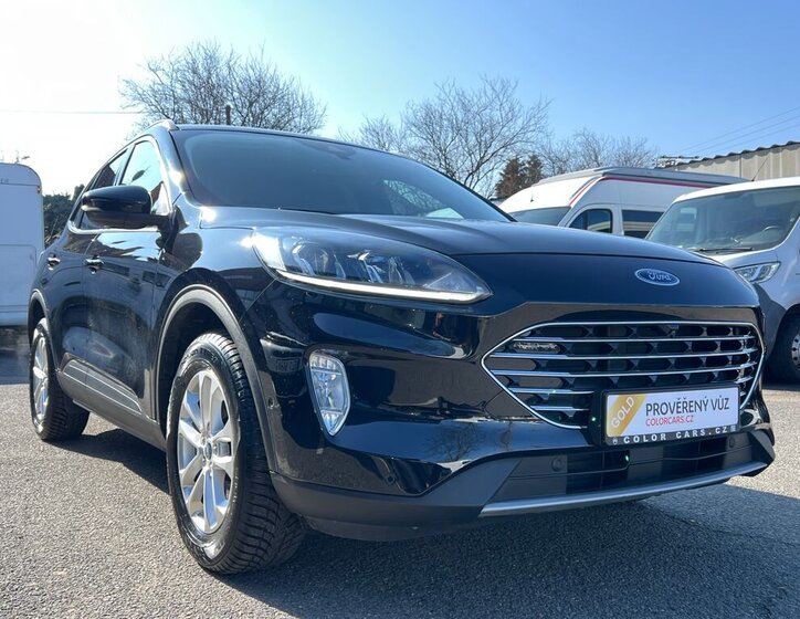 Ford Kuga SUV / Terénní 2,5 l 112 kw