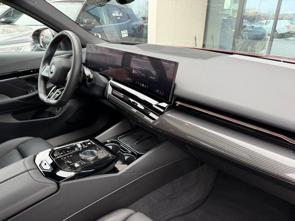 BMW Řada 5 Sedan / Limuzína 3,0 l 210 kw