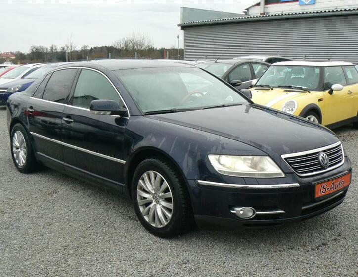 Volkswagen Phaeton 2
