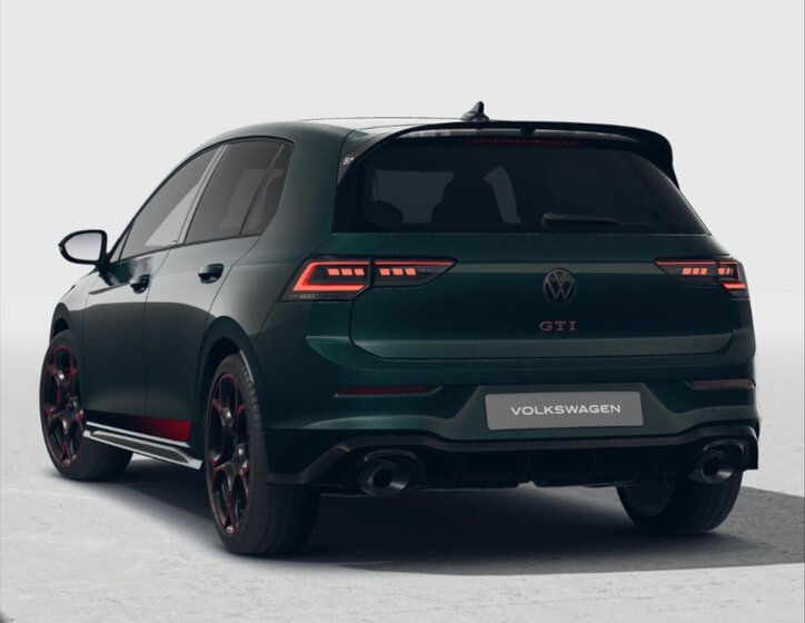 Volkswagen Golf Hatchback 0,0 239 kw