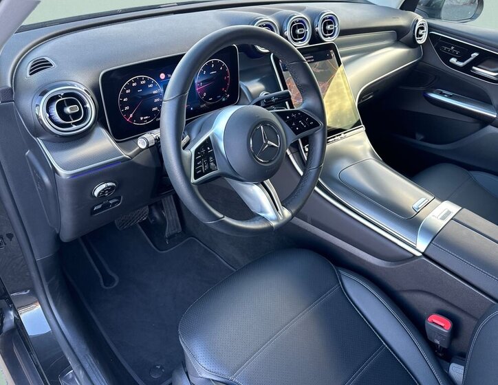 Mercedes-Benz GLC SUV / Terénní 2,0 l 145 kw