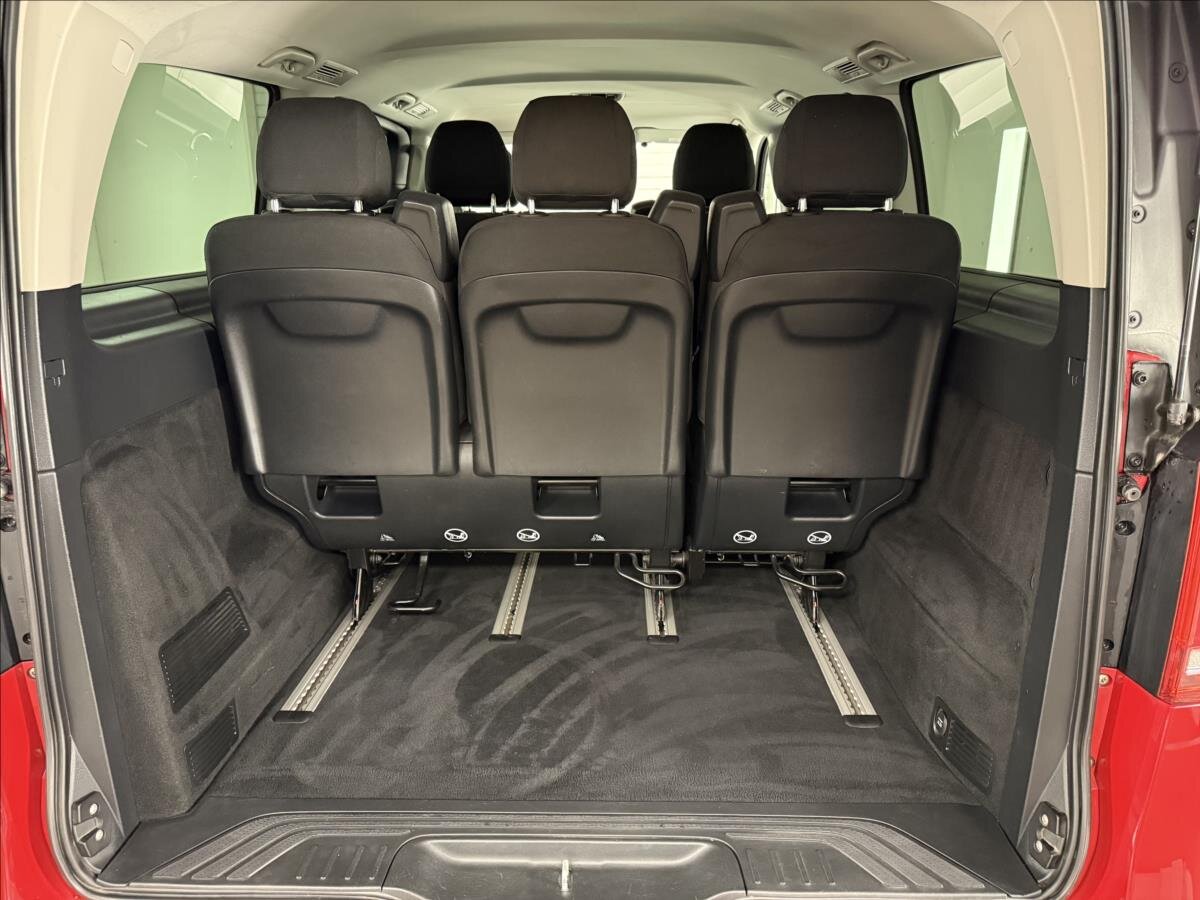 Mercedes-Benz Třídy V MPV 2,1 l 140 kw