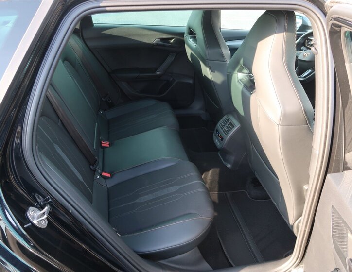 Cupra Leon Kombi 2,0 l 180 kw