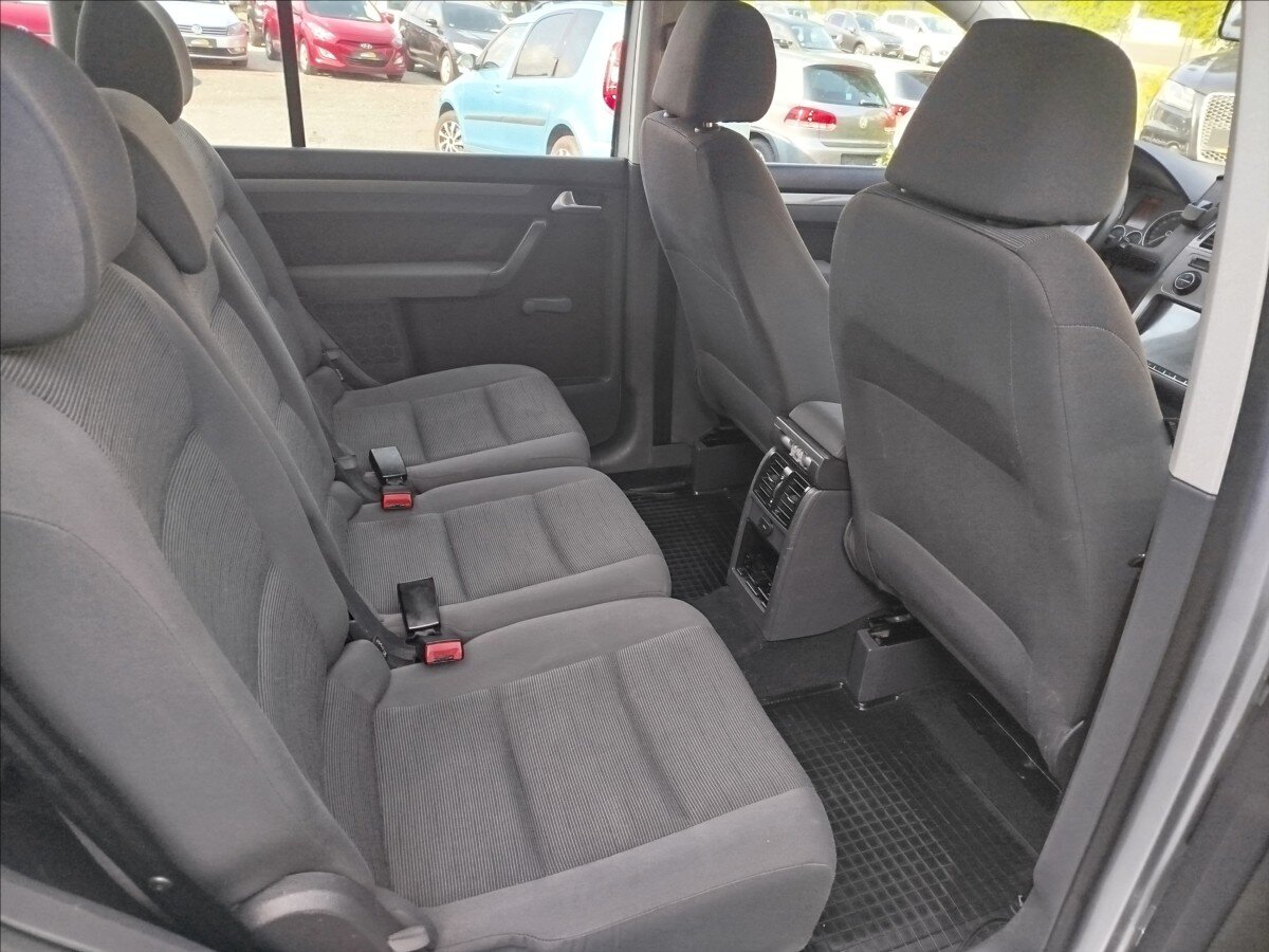 Volkswagen Touran MPV 1,9 l 77 kw