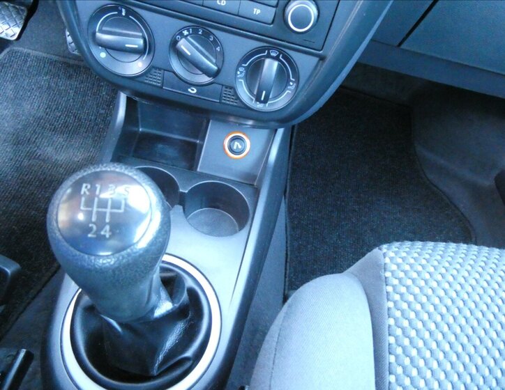 Volkswagen Fox Hatchback 1,2 l 40 kw