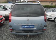 Peugeot 807 Kombi 2,2 l 94 kw