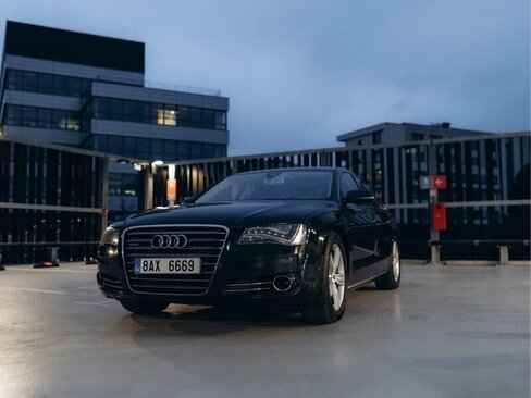Audi A8 Sedan / Limuzína 0,0 0