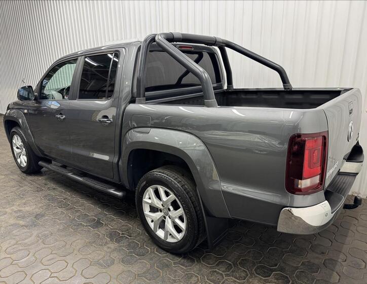 Volkswagen Amarok 6