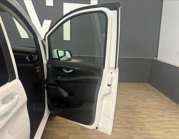 Mercedes-Benz Třídy V MPV 2,0 l 140 kw