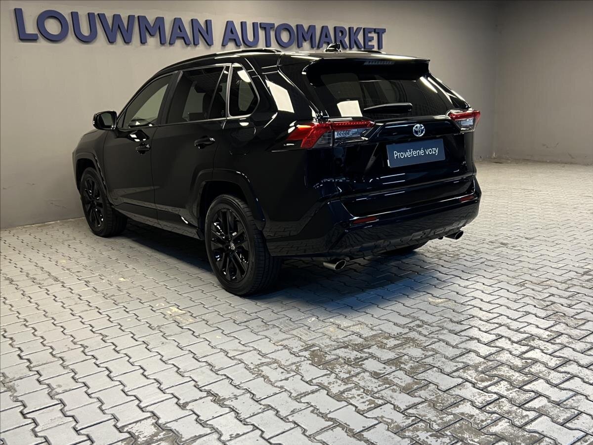 Toyota RAV4 SUV 2,5 l 131 kw