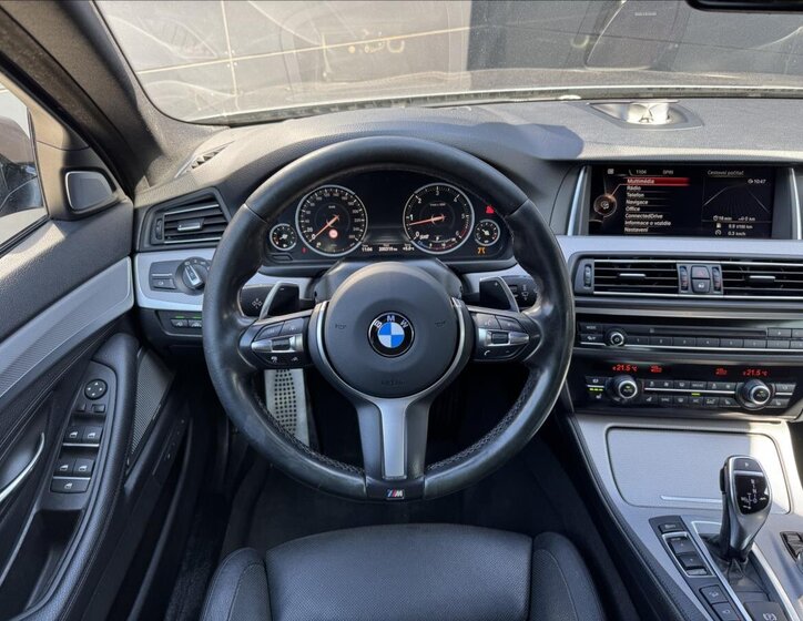 BMW Řada 5 Kombi 3,0 l 230 kw