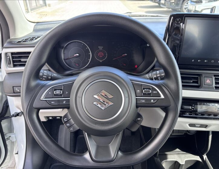 Suzuki Swift Hatchback 1,2 l 60 kw