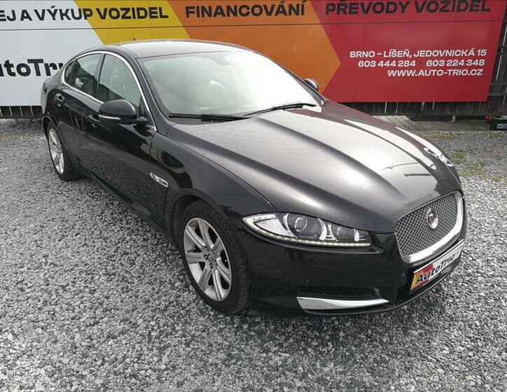 Jaguar XF 2