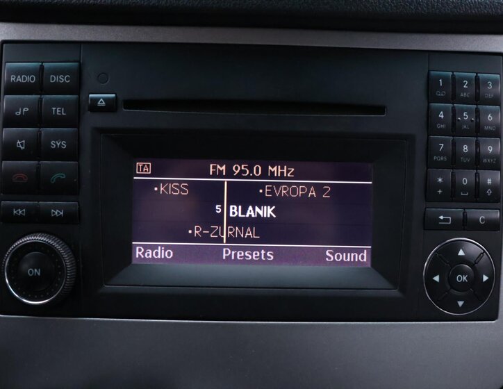 Mercedes-Benz Viano Kombi 2,1 l 120 kw