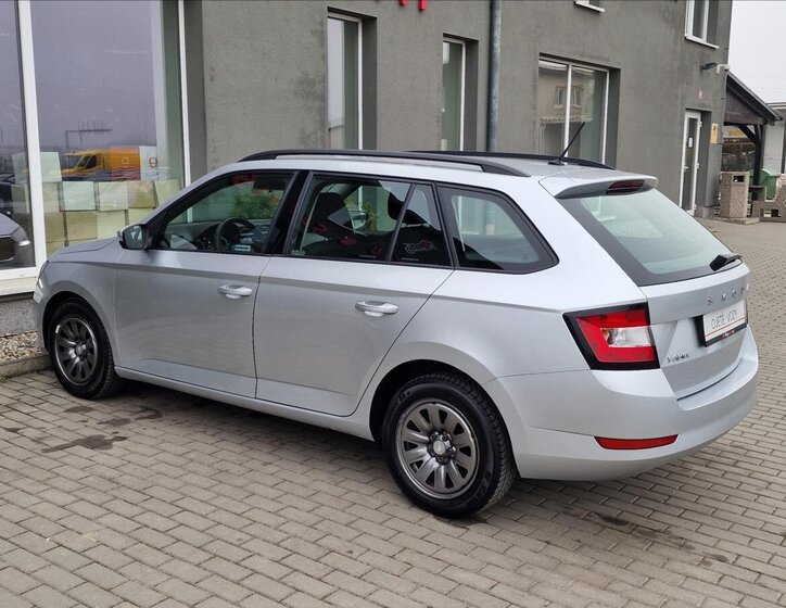 Škoda Fabia Kombi 999,0 70 kw