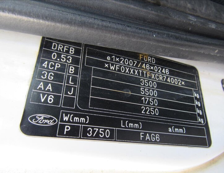 Ford Transit Skříň 2,2 l 74 kw