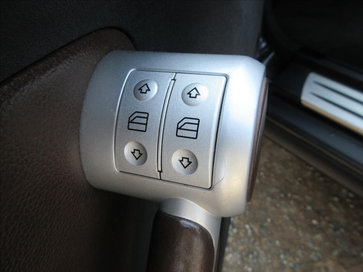 Mercedes-Benz SLK Kabriolet 3,5 l 200 kw