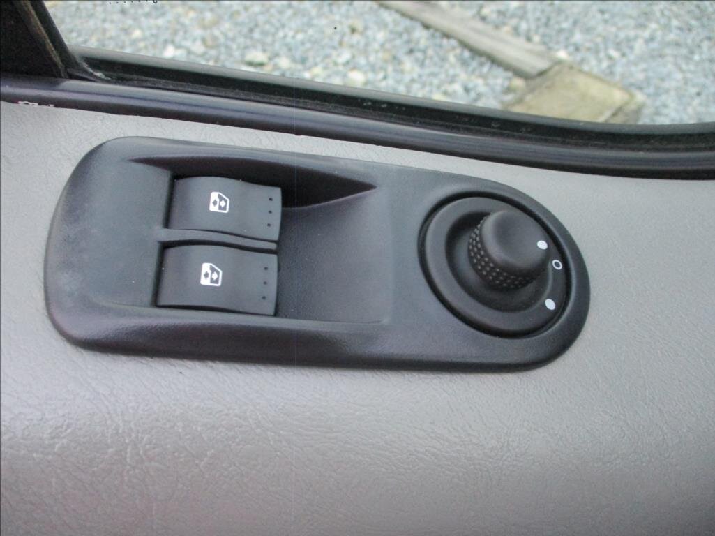 Renault Trafic Kombi 2,5 l 99 kw