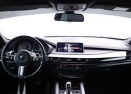 BMW X5 SUV / Terénní 3,0 l 230 kw