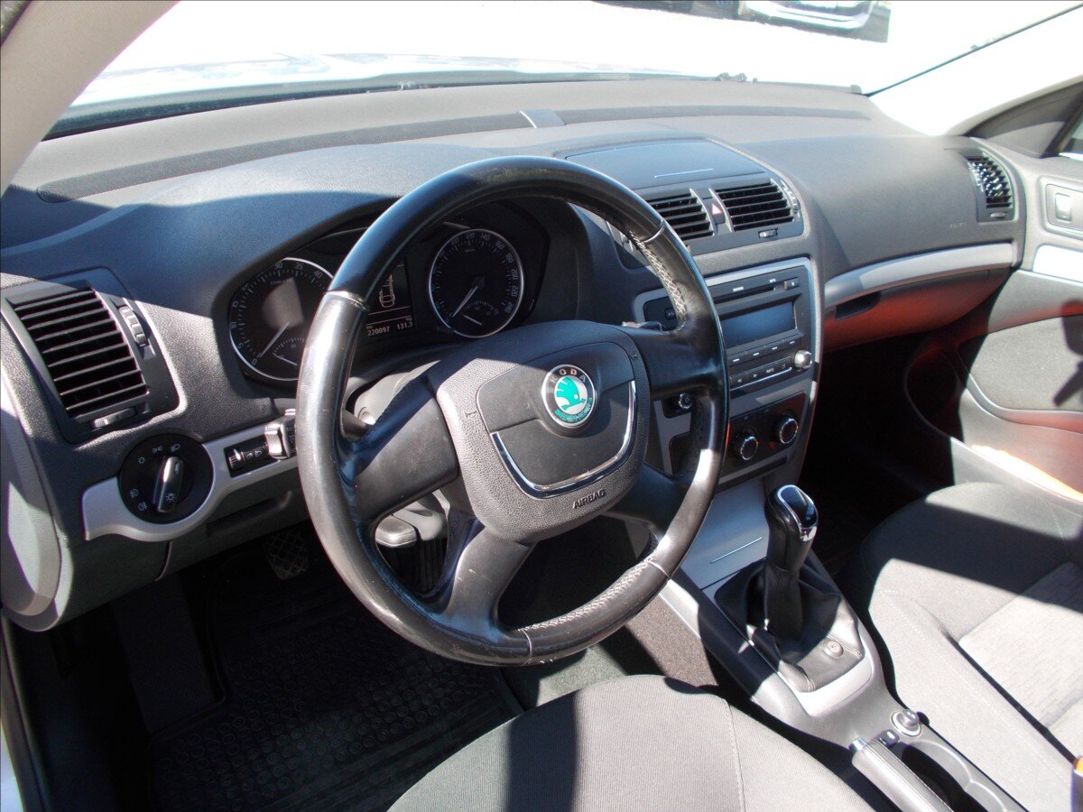 Škoda Octavia Kombi 1,6 l 77 kw