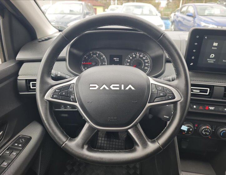 Dacia Sandero Hatchback 999,0 67 kw