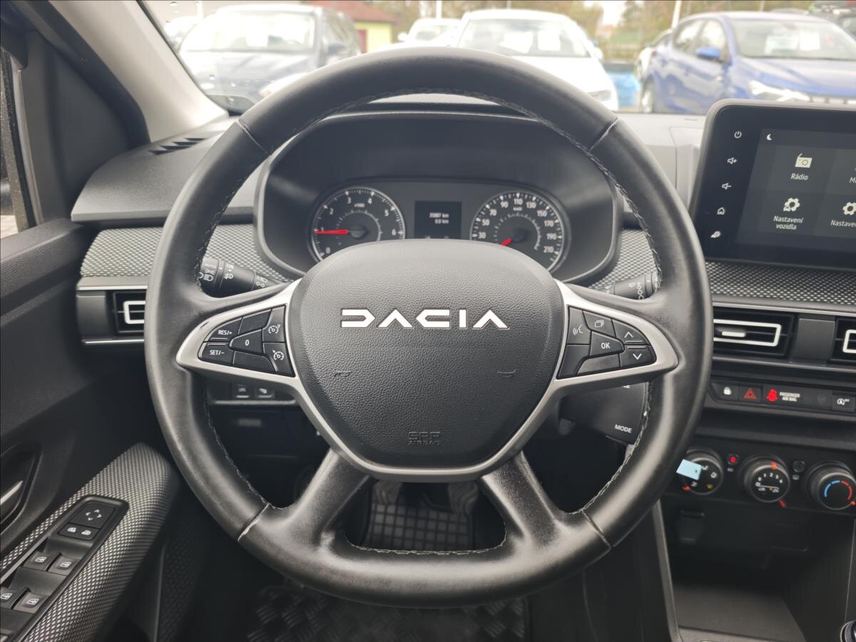 Dacia Sandero Hatchback 999,0 67 kw