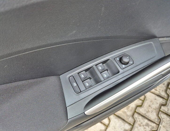 Škoda Fabia Hatchback 1,0 l 85 kw