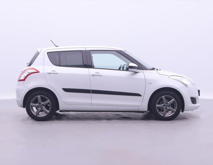 Suzuki Swift 8