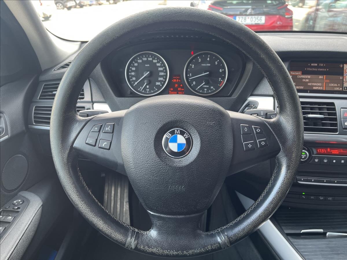 BMW X5 SUV / Terénní 3,0 l 200 kw