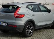 Volvo XC40 3