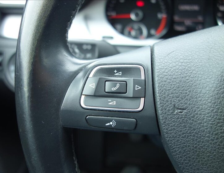 Volkswagen Passat 31