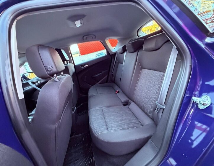 Opel Astra Hatchback 1,4 l 74 kw