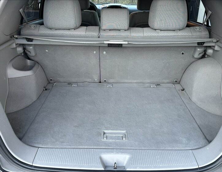 KIA Sorento SUV / Terénní 2,5 l 103 kw