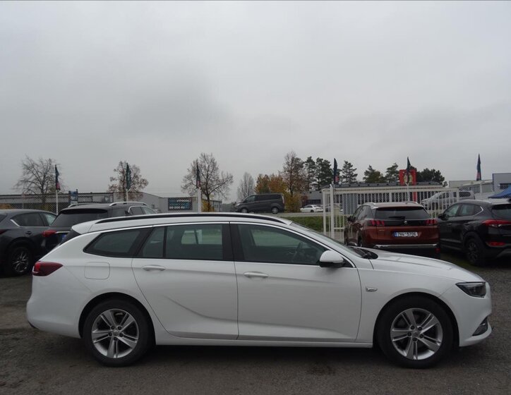 Opel Insignia 10
