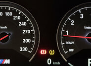 BMW M4 Kupé 3,0 l 331 kw