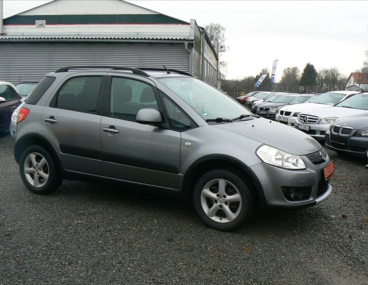 Suzuki SX4 SUV 1,6 l 79 kw