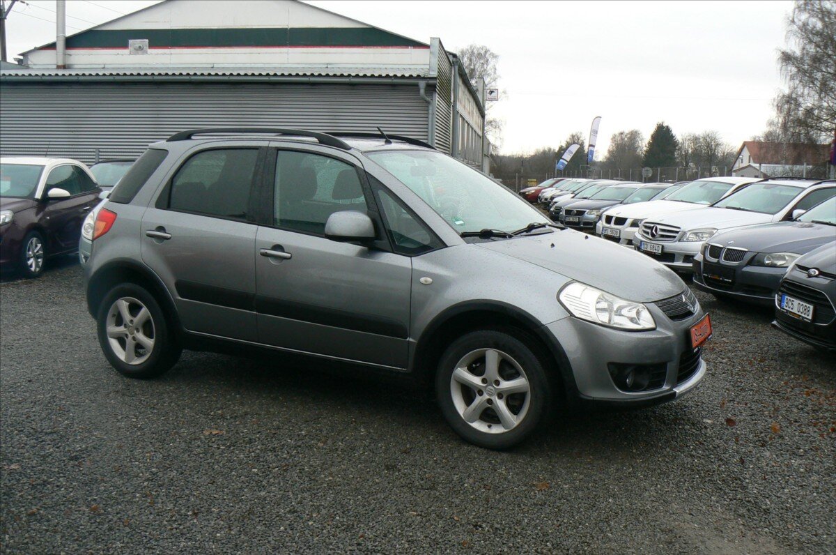 Suzuki SX4 SUV 1,6 l 79 kw