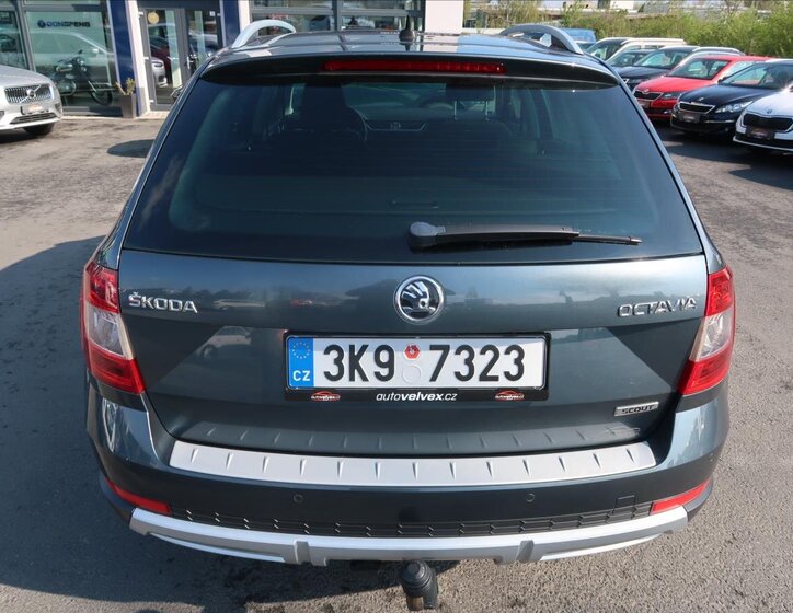 Škoda Octavia Kombi 2,0 l 110 kw