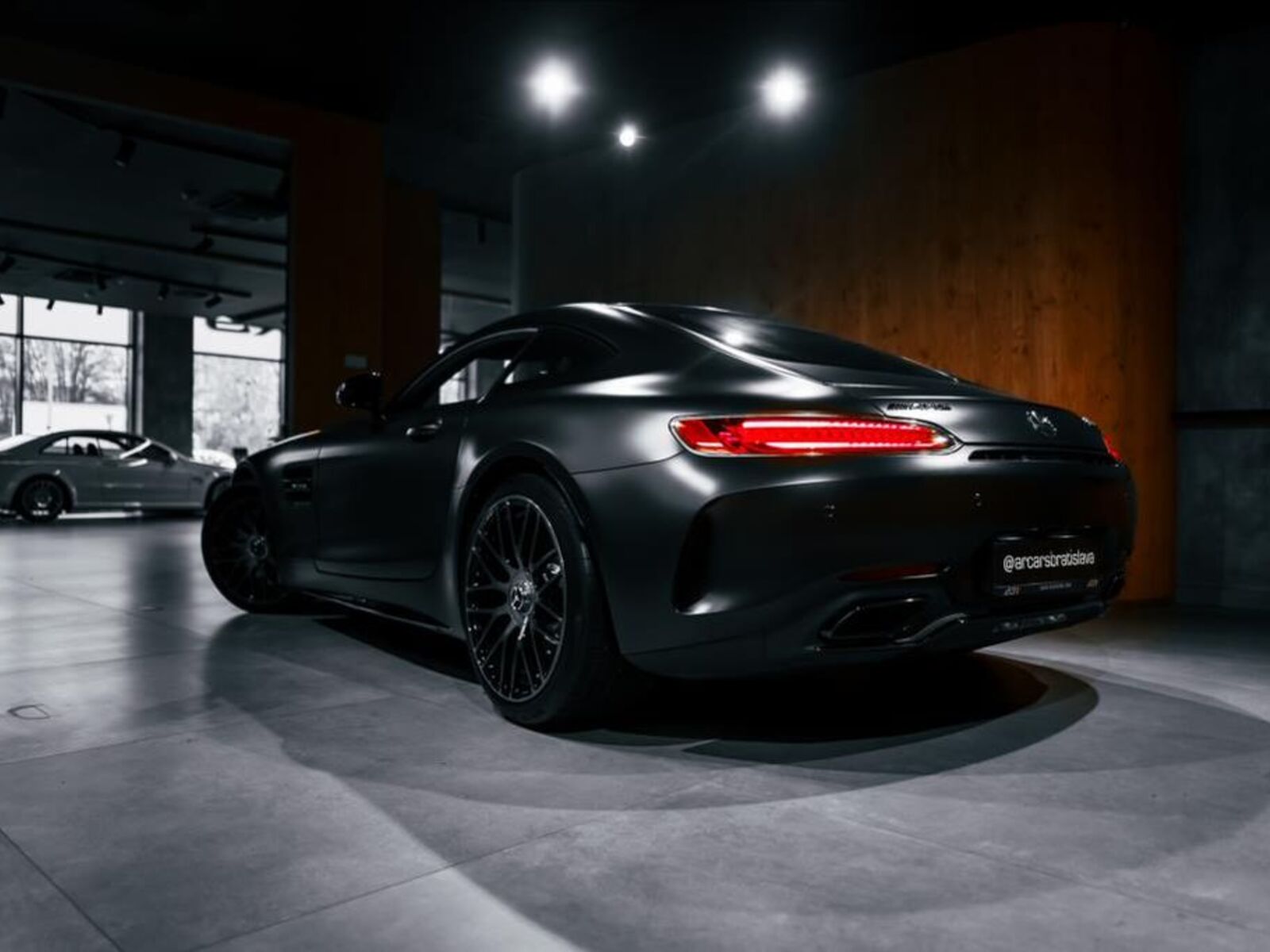 Mercedes-Benz AMG GT 10