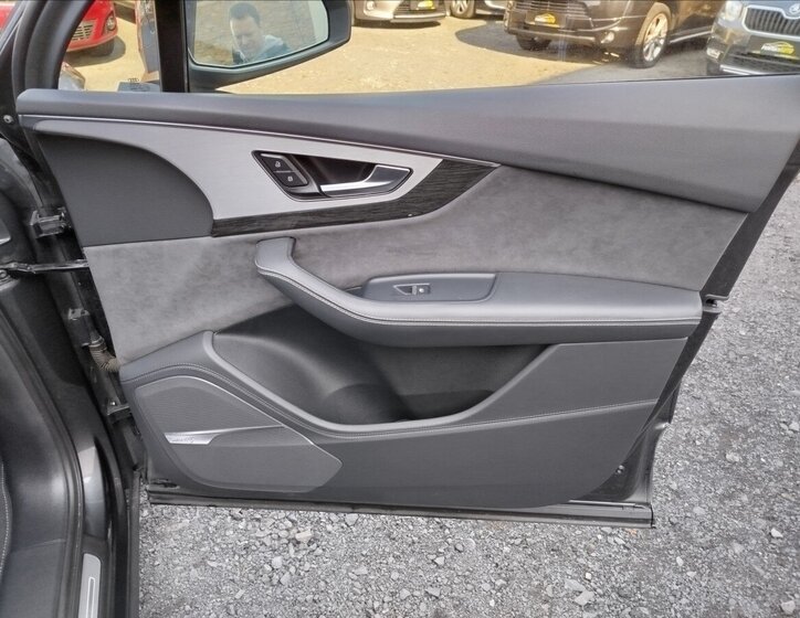 Audi Q7 SUV / Terénní 3,0 l 200 kw