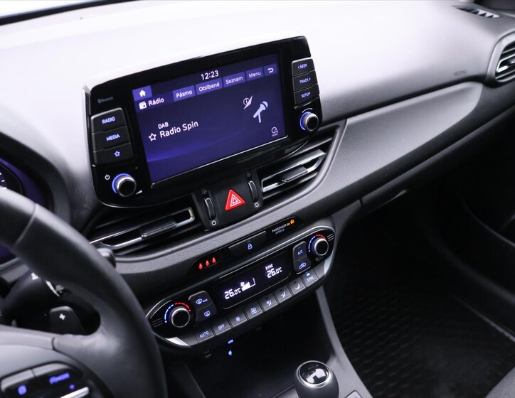 Hyundai i30 Liftback 998,0 88 kw