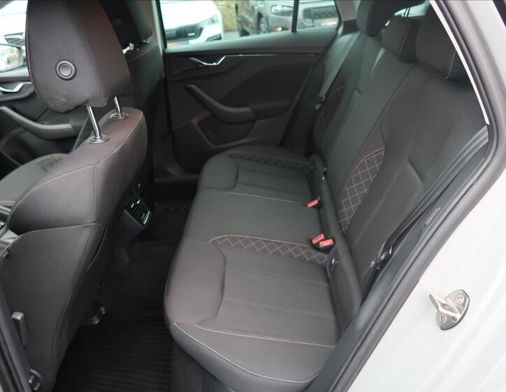 Škoda Scala Hatchback 999,0 70 kw