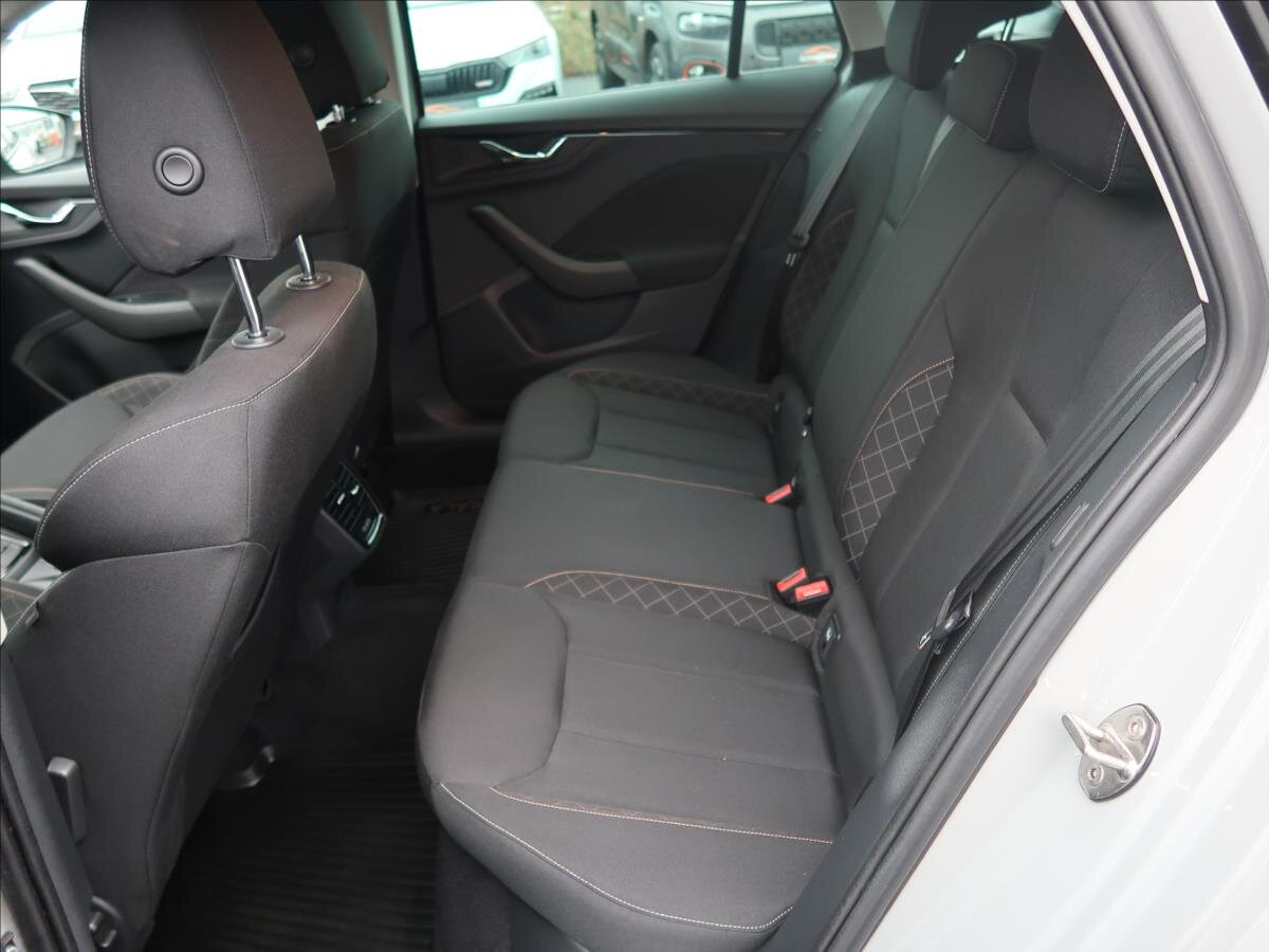 Škoda Scala Hatchback 999,0 70 kw