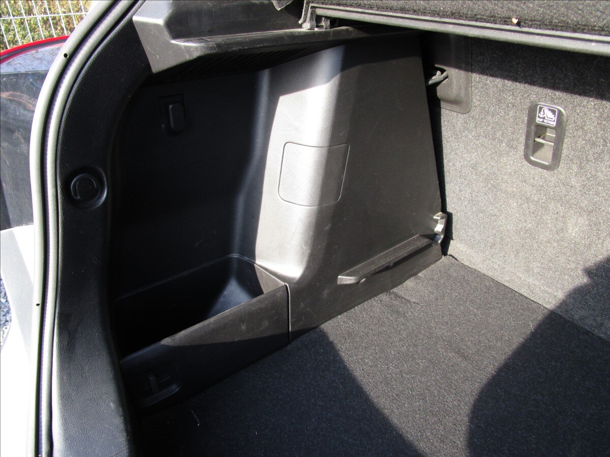 Suzuki SX4 Hatchback 998,0 82 kw