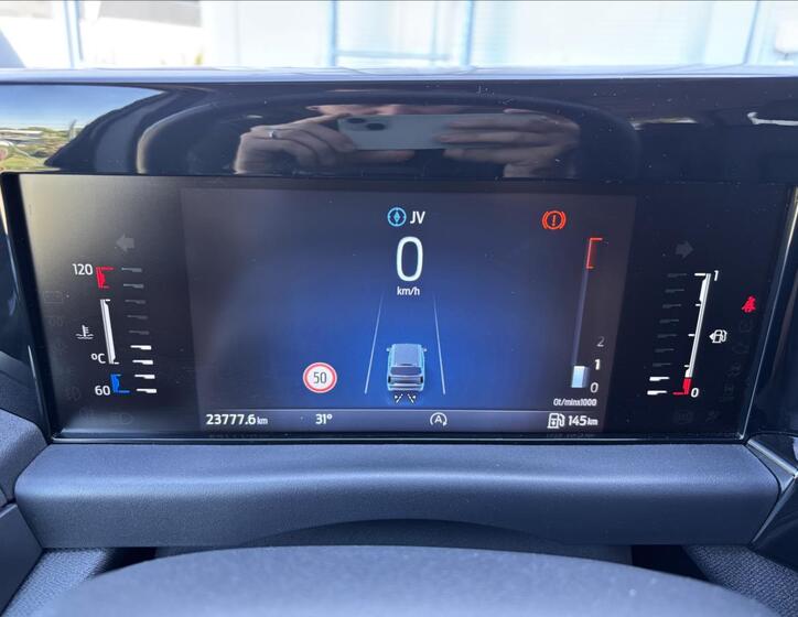 Ford Tourneo Custom 25