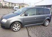Volkswagen Touran 2